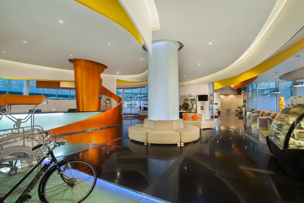 Harris Hotel & Convention Festival Citylink Bandung Exterior foto